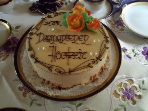 Goldene Hochzeit Cake